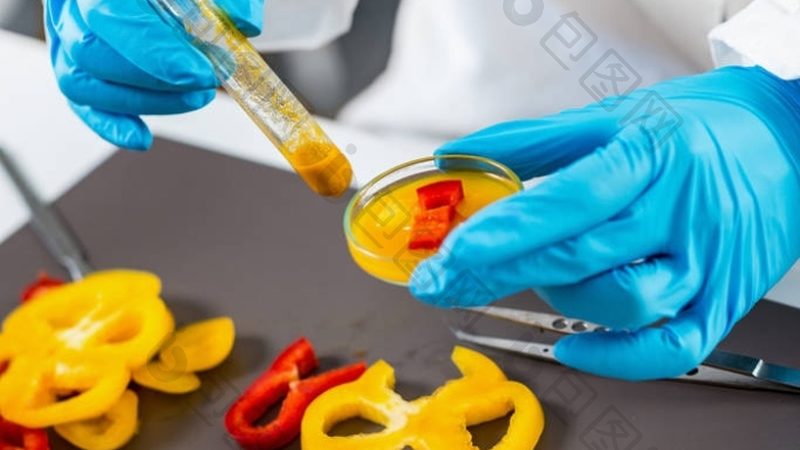 粮油过期了还能吃吗？揭秘过期食品的真相**