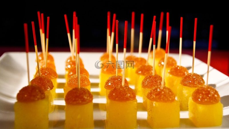 宿舍零食饼干热量对比：揭秘如何挑选低热量零食